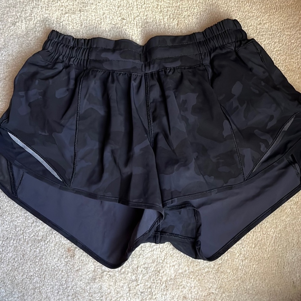 Lululemon Hotty Hot Shorts
